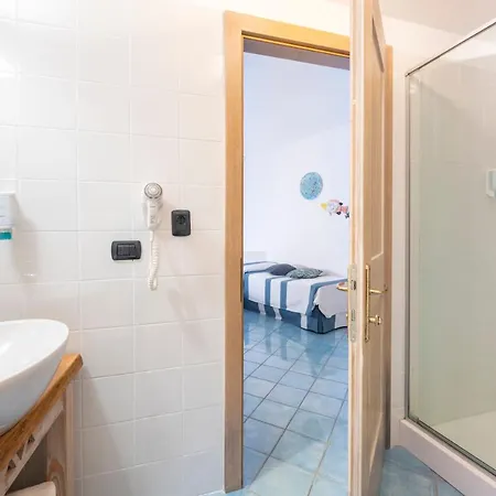 & Baia Caddinas Golfo Aranci