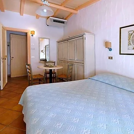 Hotel & Baia Caddinas Golfo Aranci