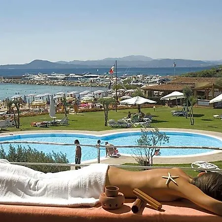 & Baia Caddinas 4*